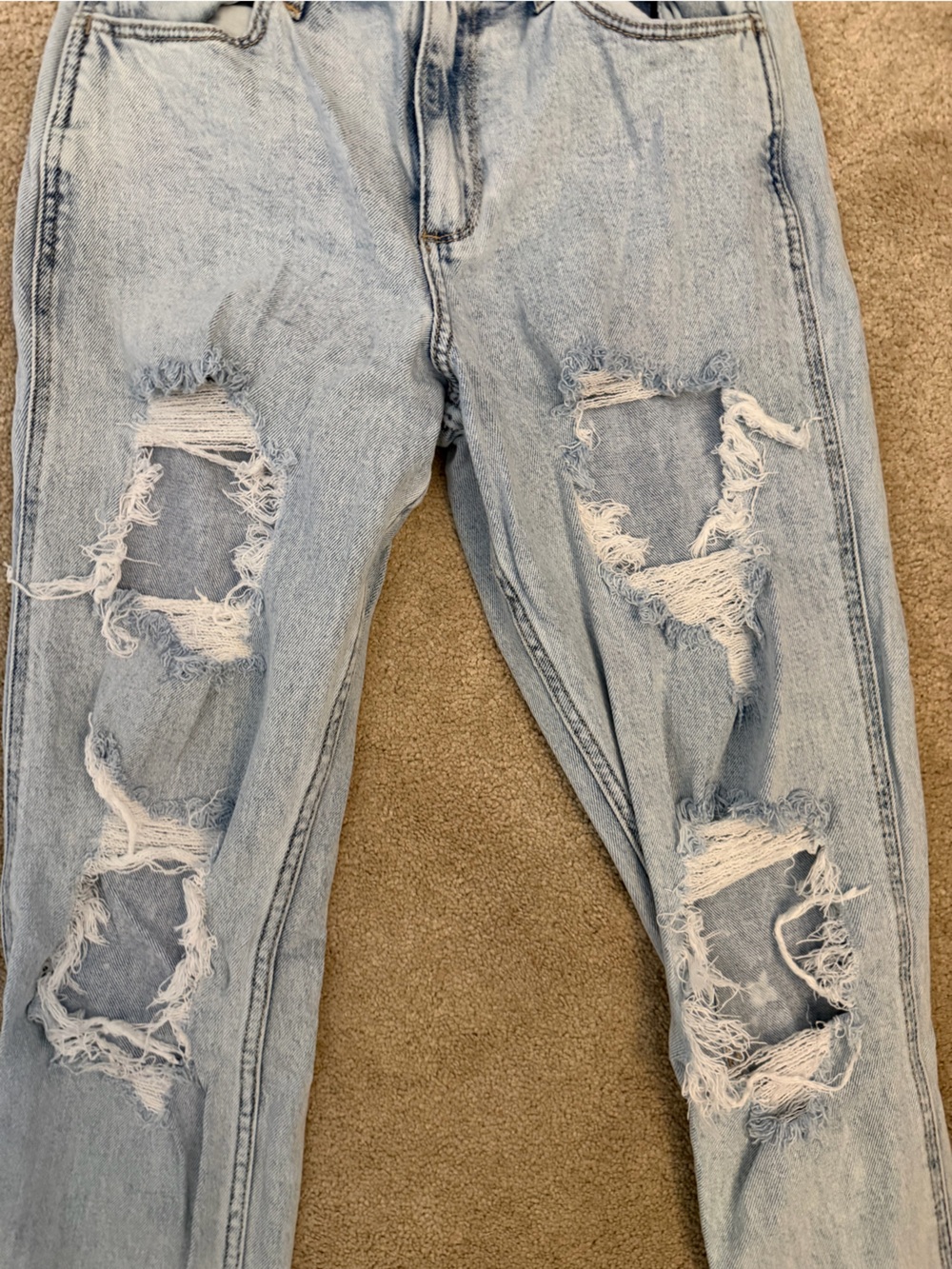 Hollister High Rise Mom Jean - Picture 4 of 6